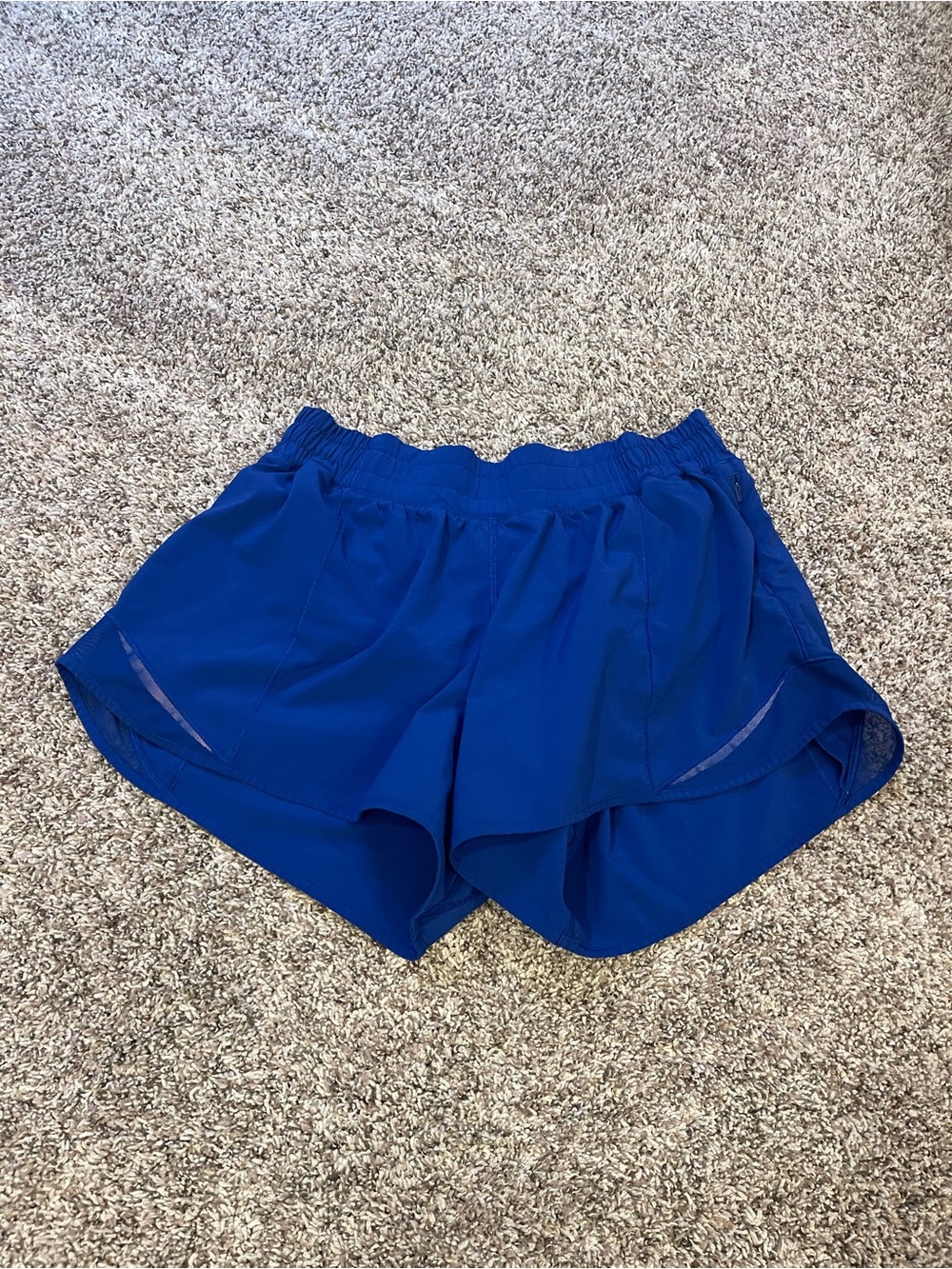 Lululemon Jet Stream Hotty Hot Short II *Long 4" Size 8 - Picture 2 of 8